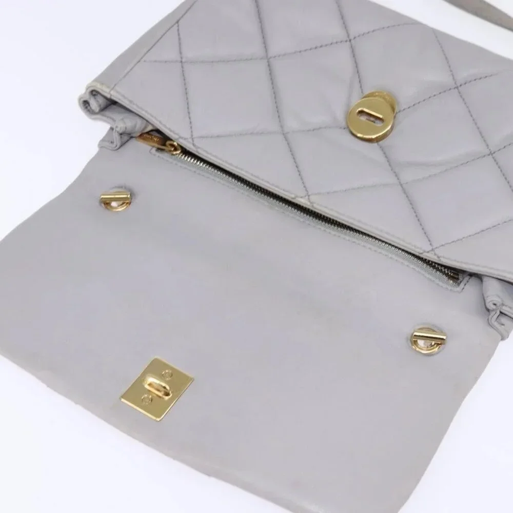 Salvatore Ferragamo Chain Vala Shoulder Bag Leather Gray Gold Auth 147515 - Picture 11 of 16